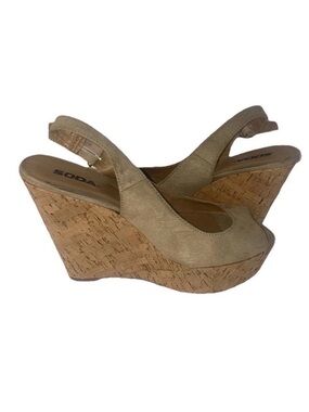 Soda Taupe Cork Wedge Slingback Heels Size 10